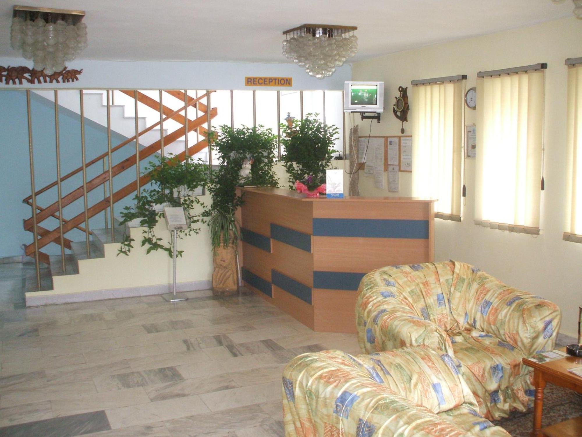 Hotel Strajica 洛泽内茨 外观 照片